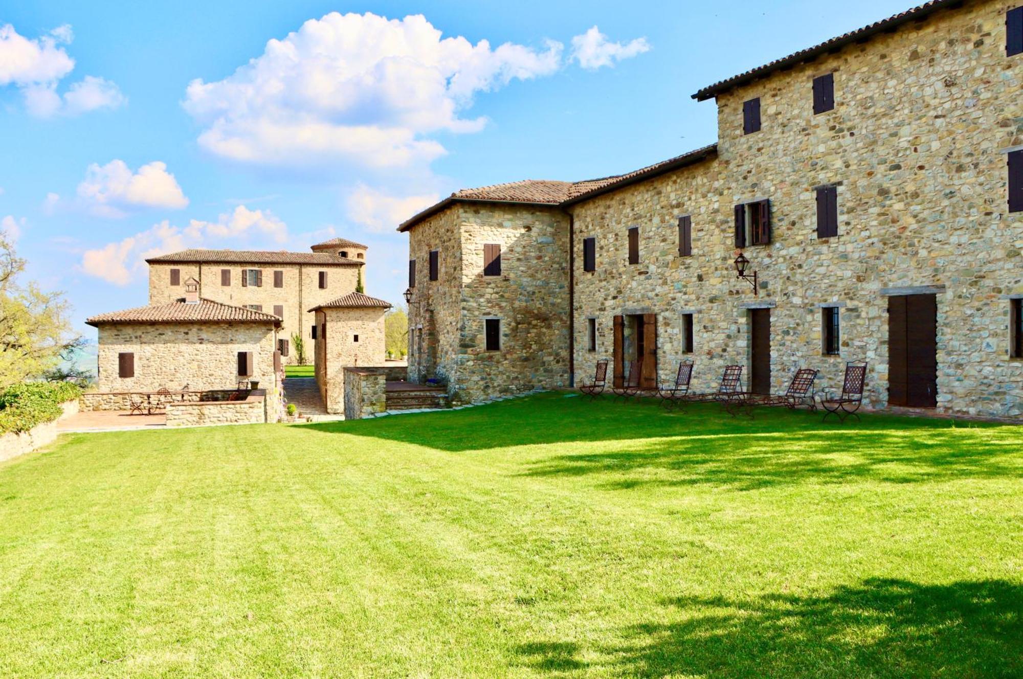Castello Di Viano Villa Kültér fotó
